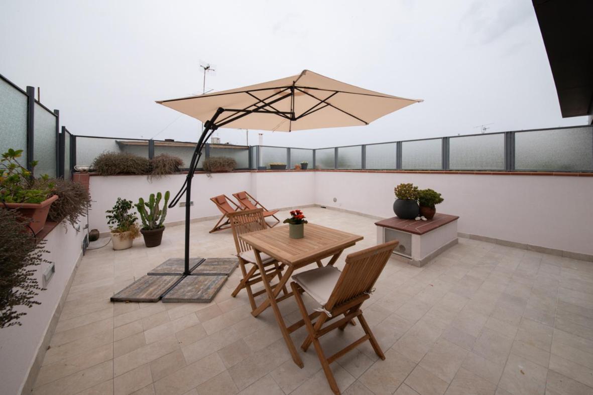 شقة Terrazzo 44 نابولي المظهر الخارجي الصورة